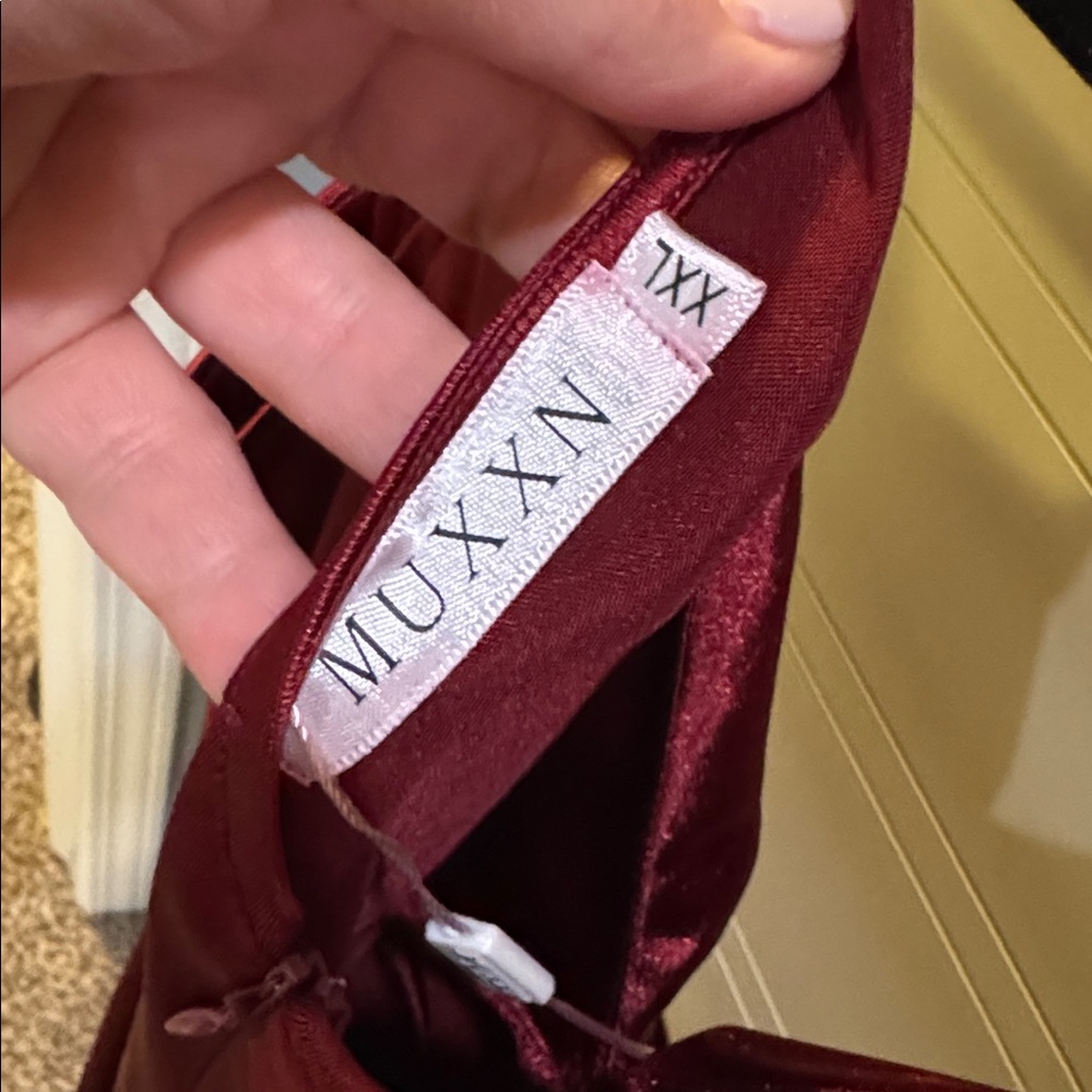 NWT mermaid satin dress - Picture 5 of 6